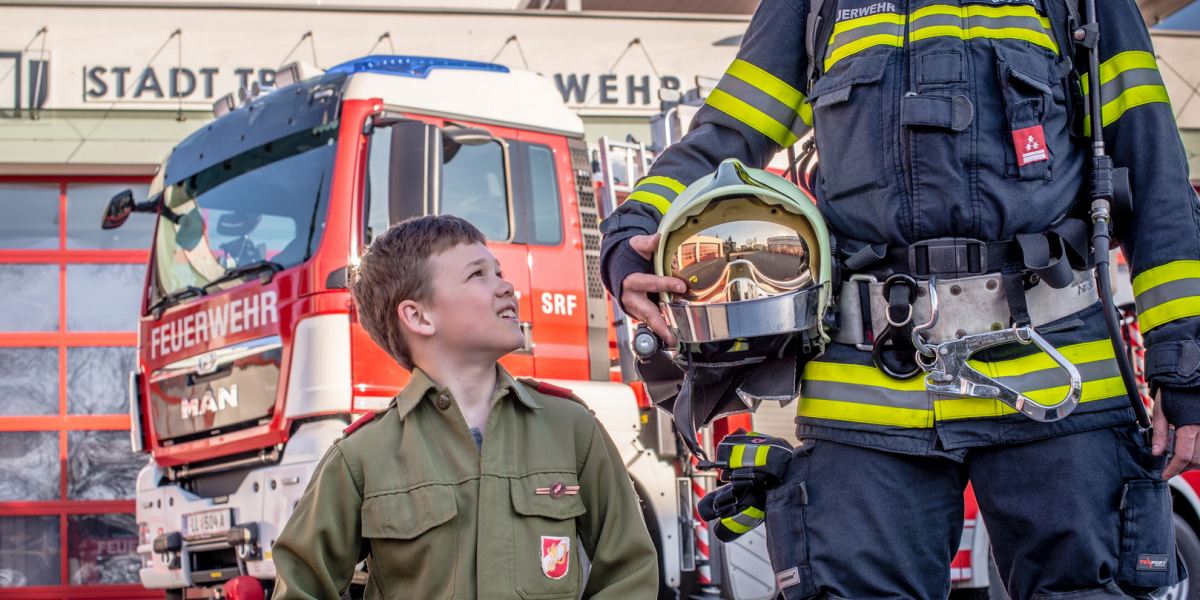 Ich will zur Feuerwehr - FAQ's zu deiner Feuerwehrkarriere in der Stadt Traun