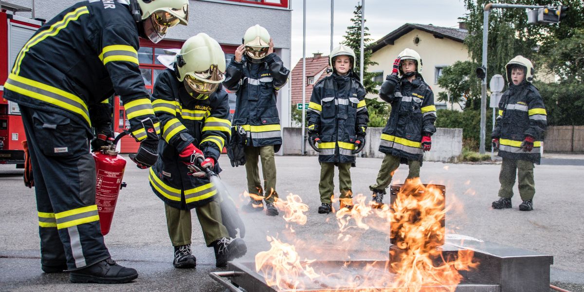 24-Stunden-Seminar der Jugendgruppe (mit Video)