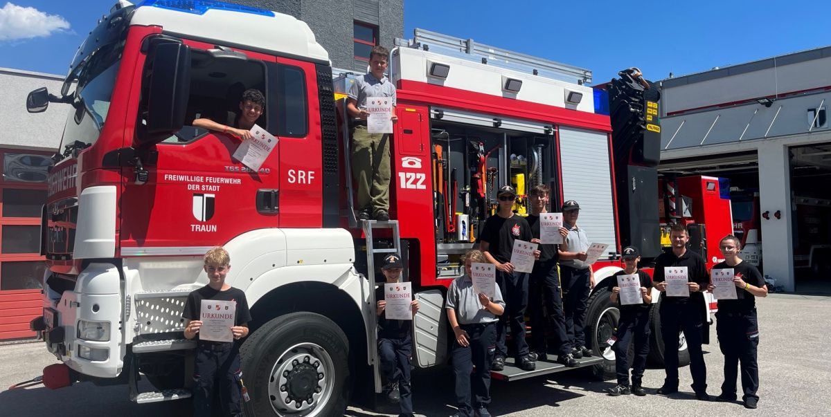 Unsere Jugendgruppe beim Bezirks-Feuerwehrjugendlager in St. Florian